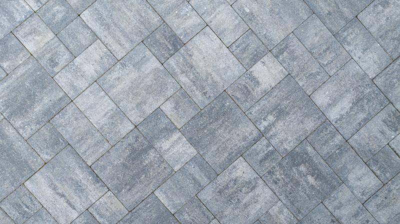 Comment choisir le dallage parfait pour votre terrasse extérieure ?