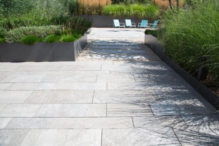 Comment r&eacute;ussir parfaitement la pose de pierre pour votre ext&eacute;rieur ?